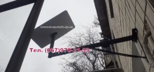 Крепеж Старлинка в квартире www.tv-sputnik.dp.ua